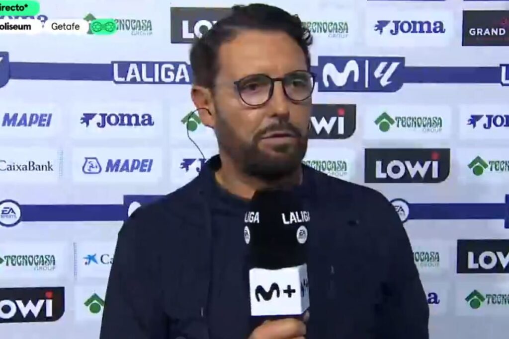 Bordalás desvela lo que le dijo Vinicius tras la roja de Nyom