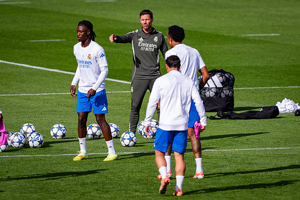 Xabi Alonso cambia el plan para Liverpool