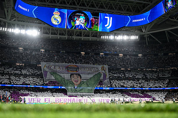 Así fue el tifo del Bernabéu ante la Juve: homenaje a Lucas Vázquez