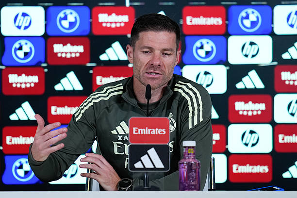 Xabi: «Vinicius estuvo impecable, habló con el corazón, todo queda zanjado»