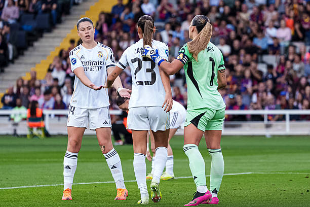 Demasiado castigo en el Clásico femenino (4-0)